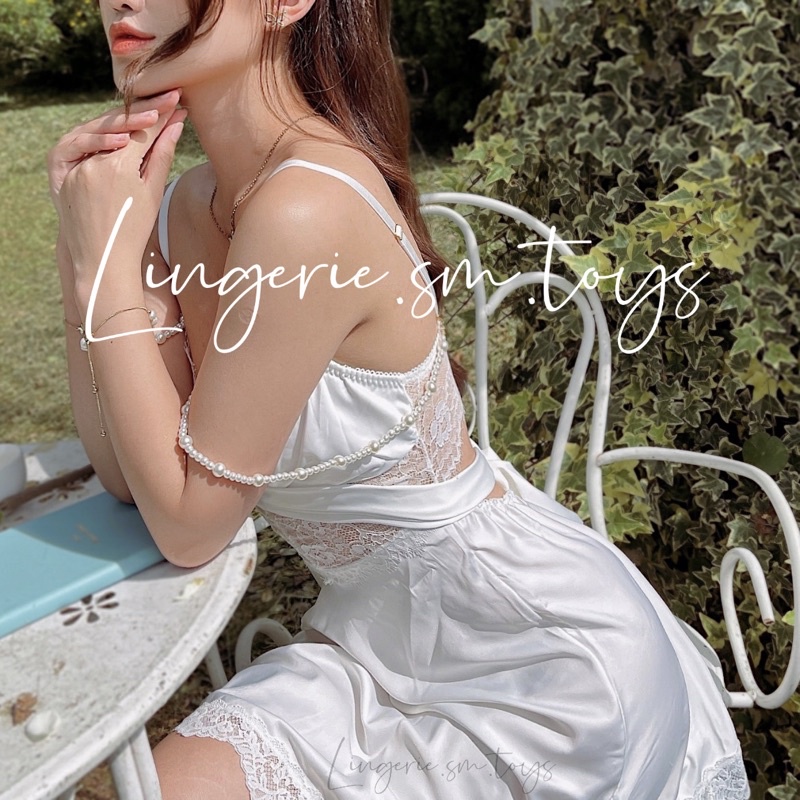 Pearls Lace Dress - Đầm Ngủ Nữ Satin Ren Cao Cấp Kết Hợp Dây Chuỗi Ngọc Trân Châu @lingerie.sm.toys - Whisfee Dress