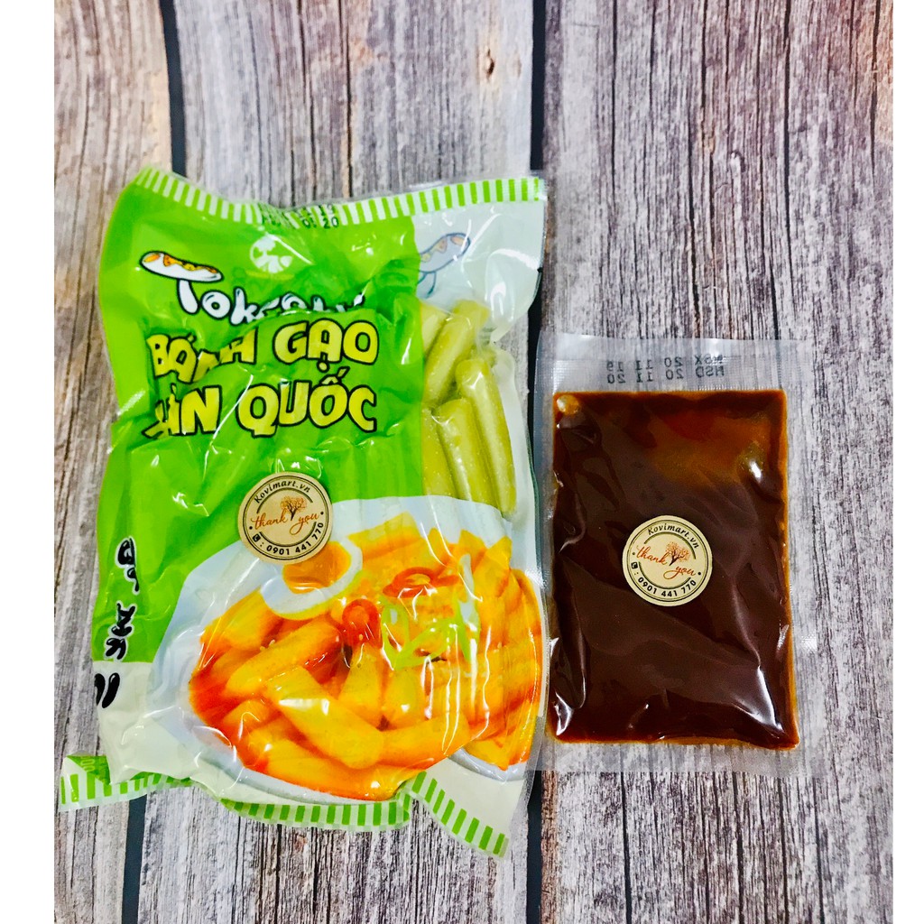 Bánh gạo tokbokki lá dứa 500G kèm 100G sốt