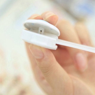 Khóa Tủ Lạnh Kiểu Mới Hình Cá Heo
