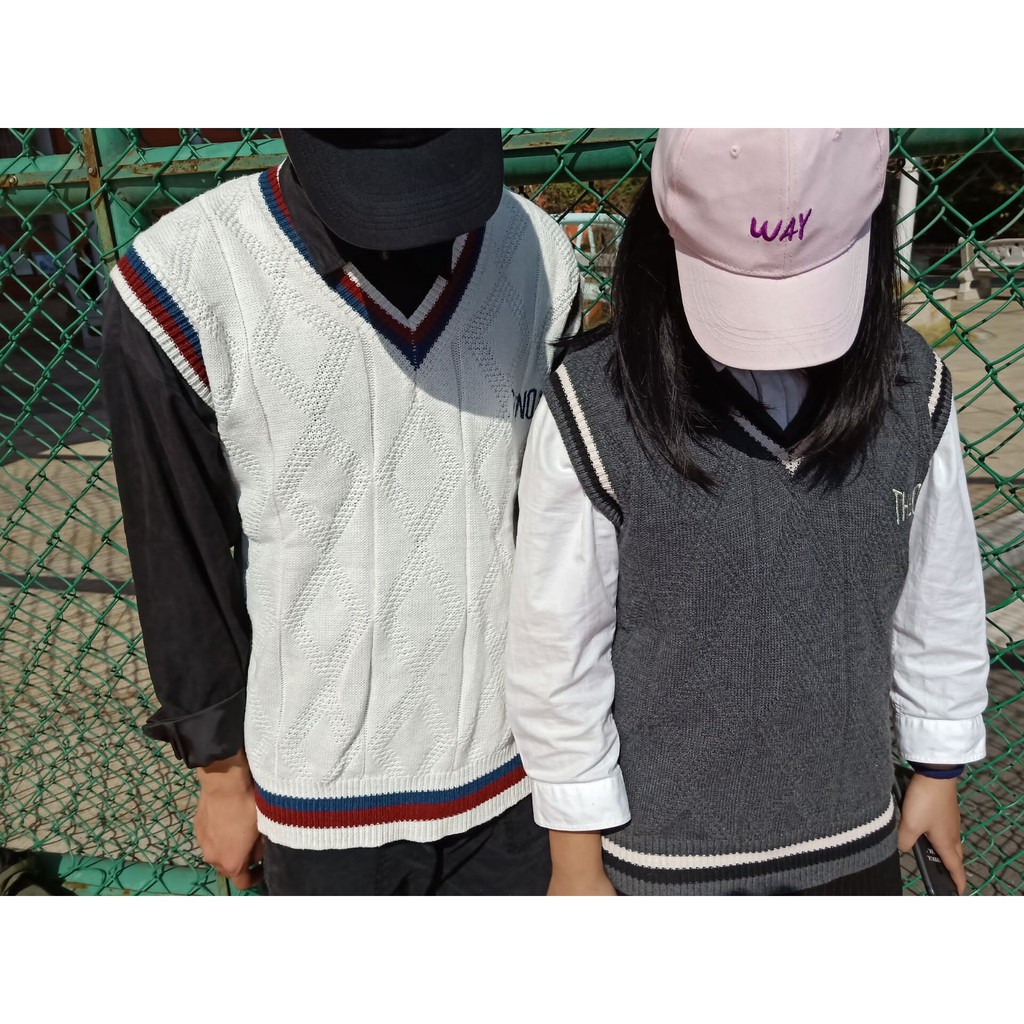 Áo Len Gile Đôi Nam Nữ Áo Len Không Tay Cổ V Len Vặn Thừng Áo Ấm Thu Đông | BigBuy360 - bigbuy360.vn