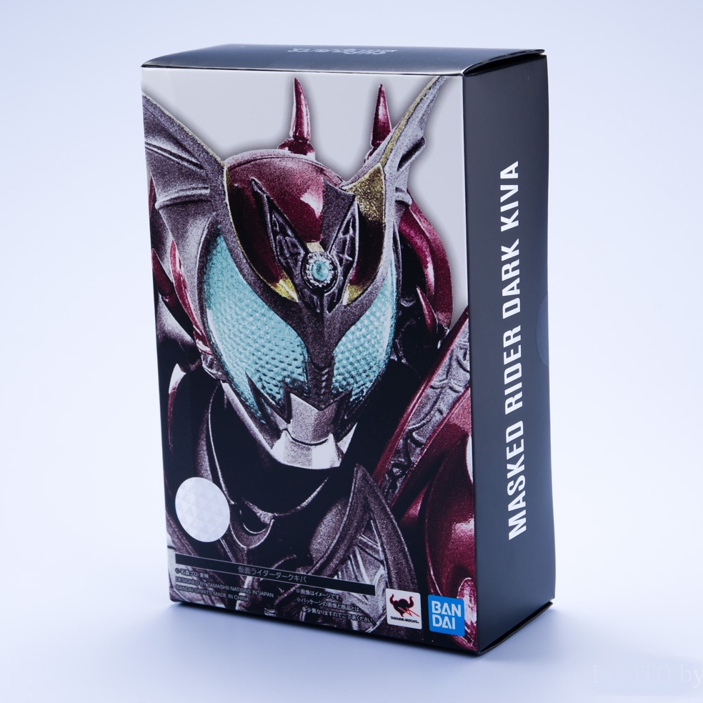 Mô hình chính hãng SHF: Kamen Rider Dark Kiva