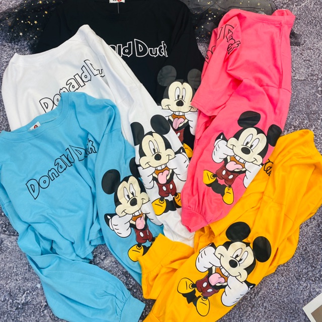 Áo Thun Croptop tay dài, hình Mickey?