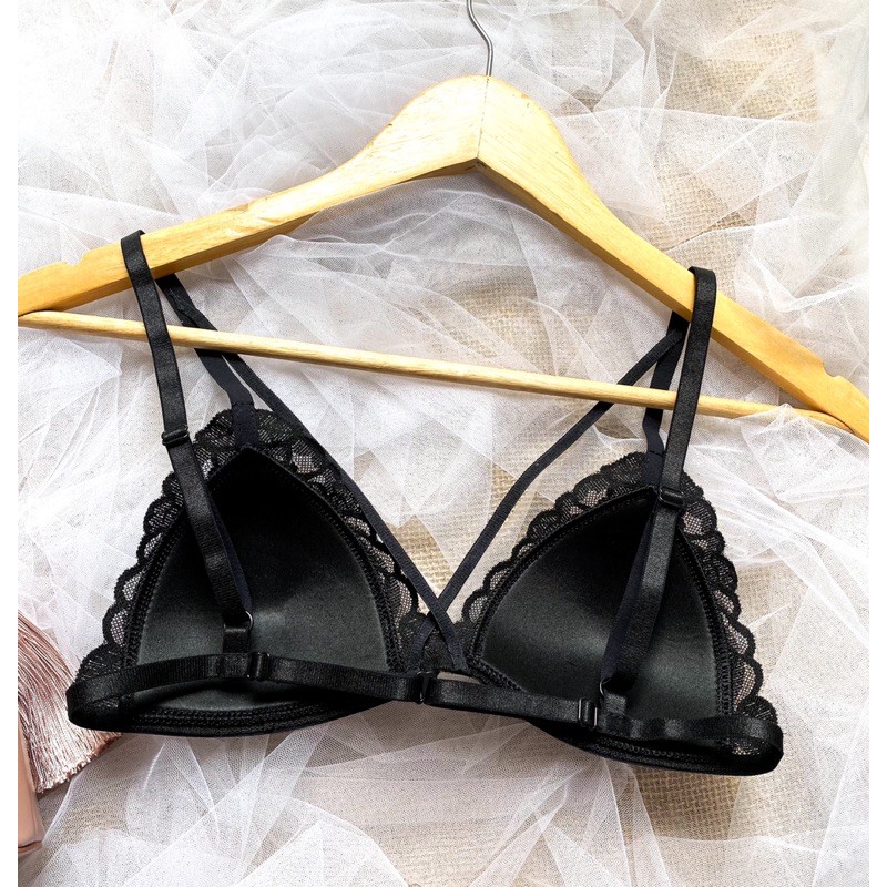 Bộ Bralette Ren Mút Ngực Quần Đùi Đen Mary House Bra & Sleepwears | BigBuy360 - bigbuy360.vn