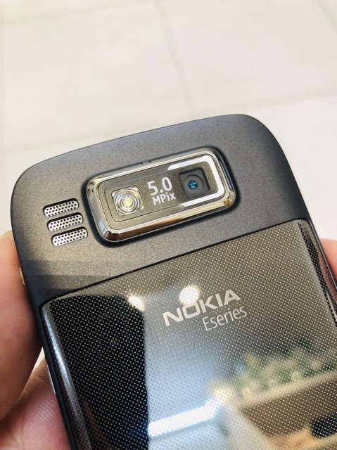 Điện thoại Nokia E73