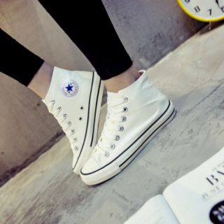 Giày thể thao convers