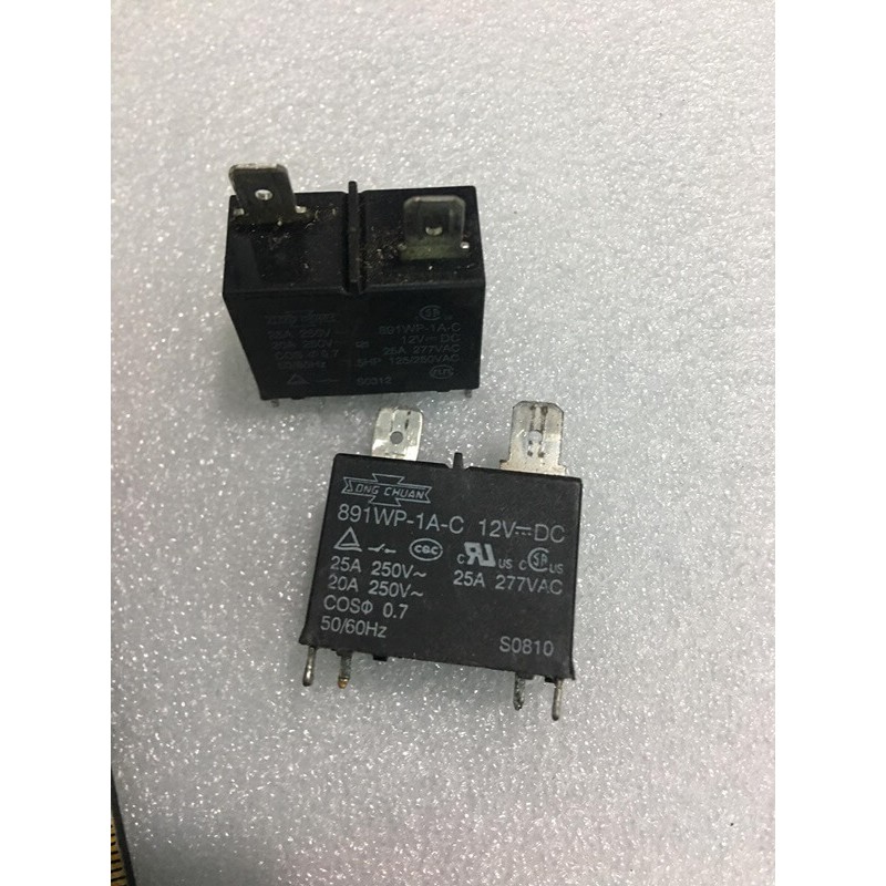 Relay cấp lốc điều hòa 25A bóc máy.