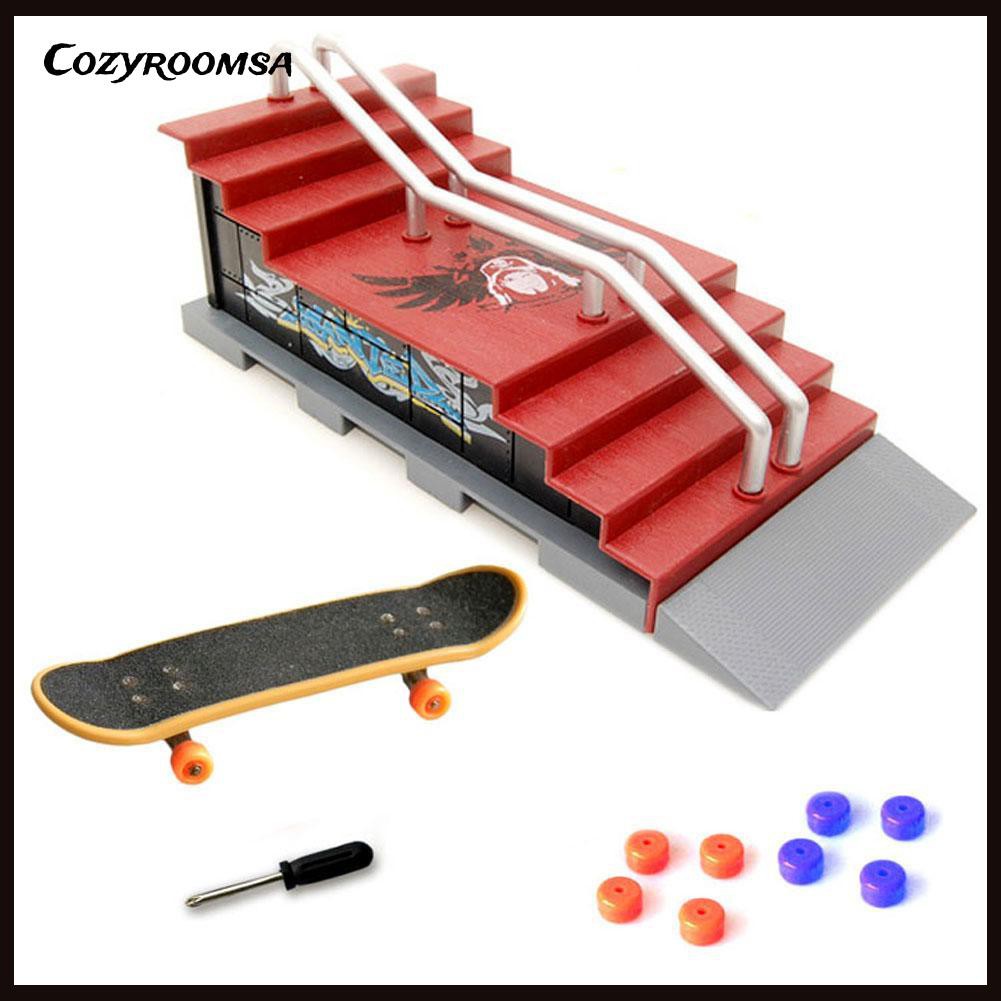 Ván trượt ngón tay mini bằng nhựa nhiều mẫu mã đa dạng