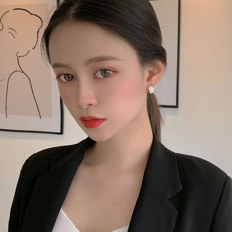 Khuyên Tai Nữ Đính Ngọc Thời Trang Hàn Quốc