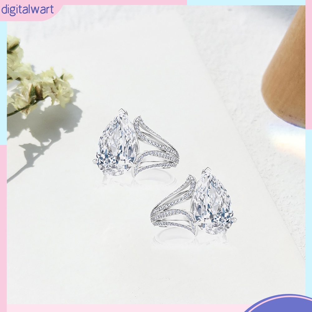 Nhẫn giọt nước đính kim cương giả cho nữ