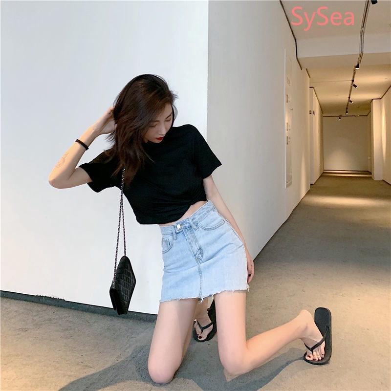 Áo Thun Croptop Tay Ngắn Form Rộng Kiểu Dáng Trẻ Trung Cho Nữ