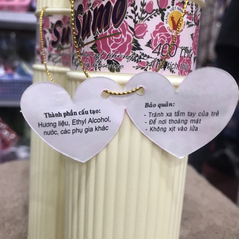 Nước hoa xịt phòng Sumo hương Essence dạng chai 400ml (màu hồng)