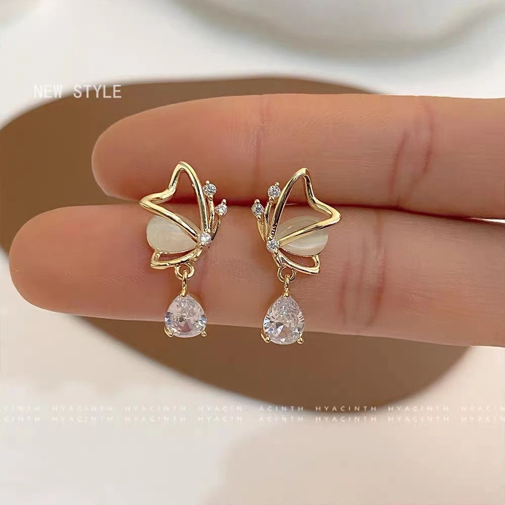 Bông Tai Mạ Bạc 925 Hình Trái Tim / Bướm / Giọt Nước Dễ Thương