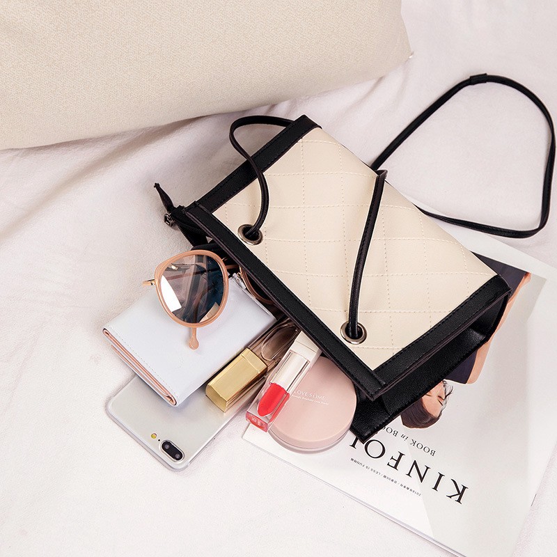 Túi xách dây xích đeo vai phong cách Hàn Quốc