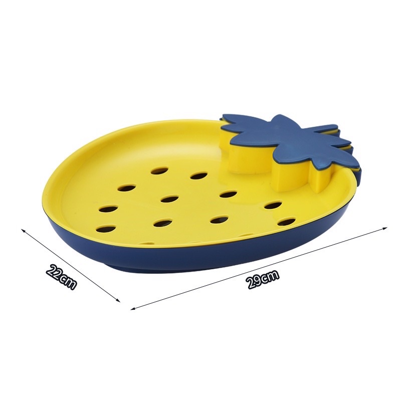 Đĩa quả dâu tây pastel xinh xắn có nắp đựng tăm, để ráo nước