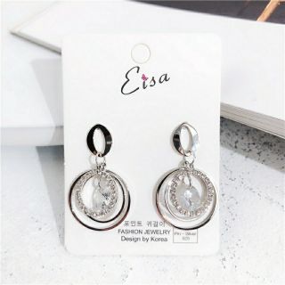 Hoa tai hình tròn phối đá