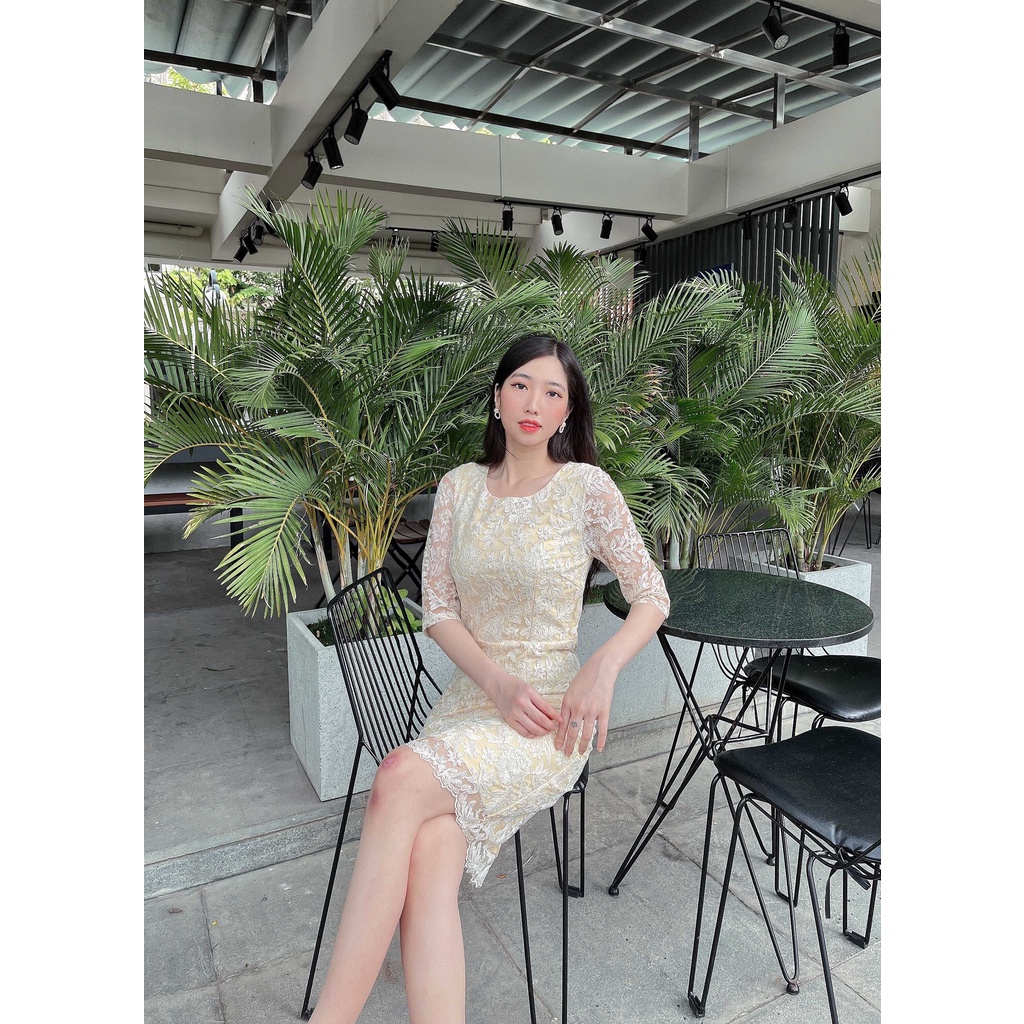 Váy, đầm nữ phối ren hoa, dáng suông, tay dài , đủ size màu trắng kem
