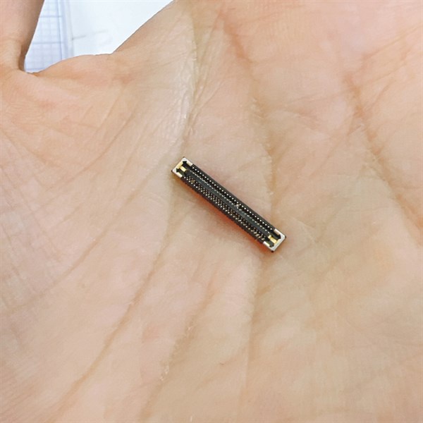 Chân socket main Samsung Note 10 32 chân, bảo hành đổi trả.