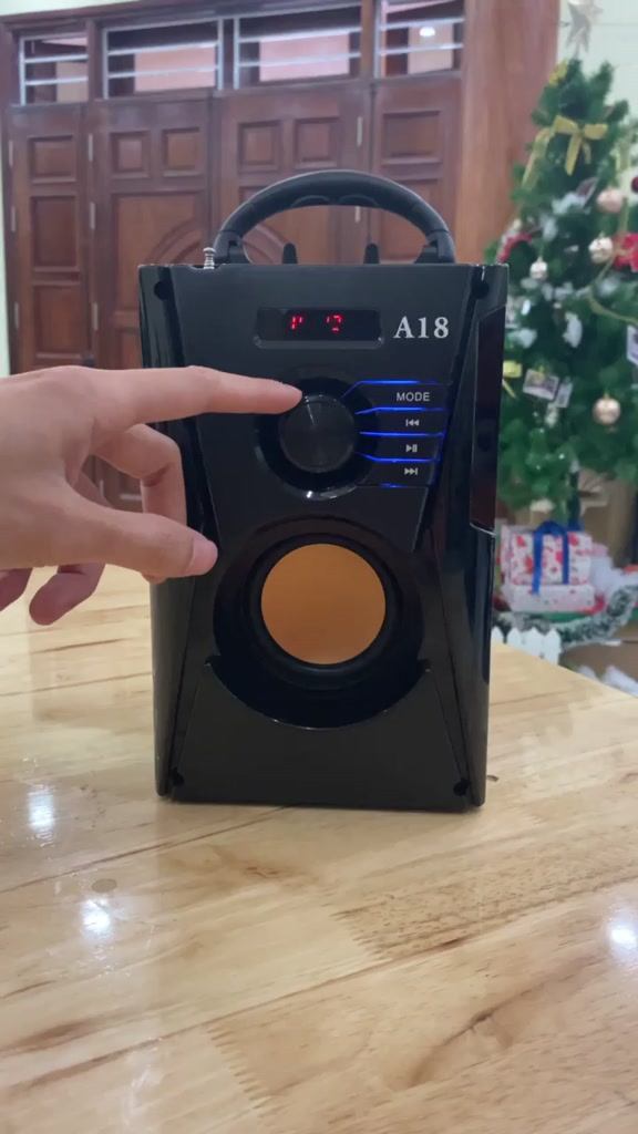 Loa bluetooth karaoke KAW K600/K500 tặng kèm mic bảo hành 12 tháng | BigBuy360 - bigbuy360.vn