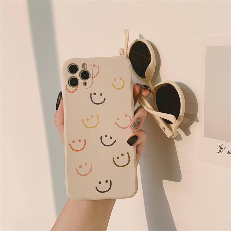 Ốp điện thoại mặt cười may mắn cho iPhone 6/6plus/6s/6splus/7/7plus/8/8plus/x/xs/xr/xsmax/11/12/13/pro/max/promax/plus | BigBuy360 - bigbuy360.vn