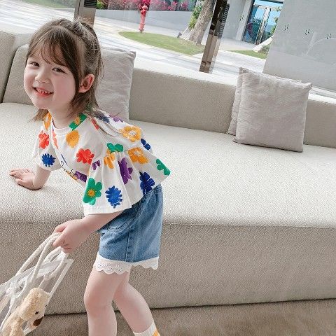 Set Áo Thun Ngắn Tay In Hoa + Quần Short Denim Thời Trang Hàn Quốc Mới Cho Bé Gái