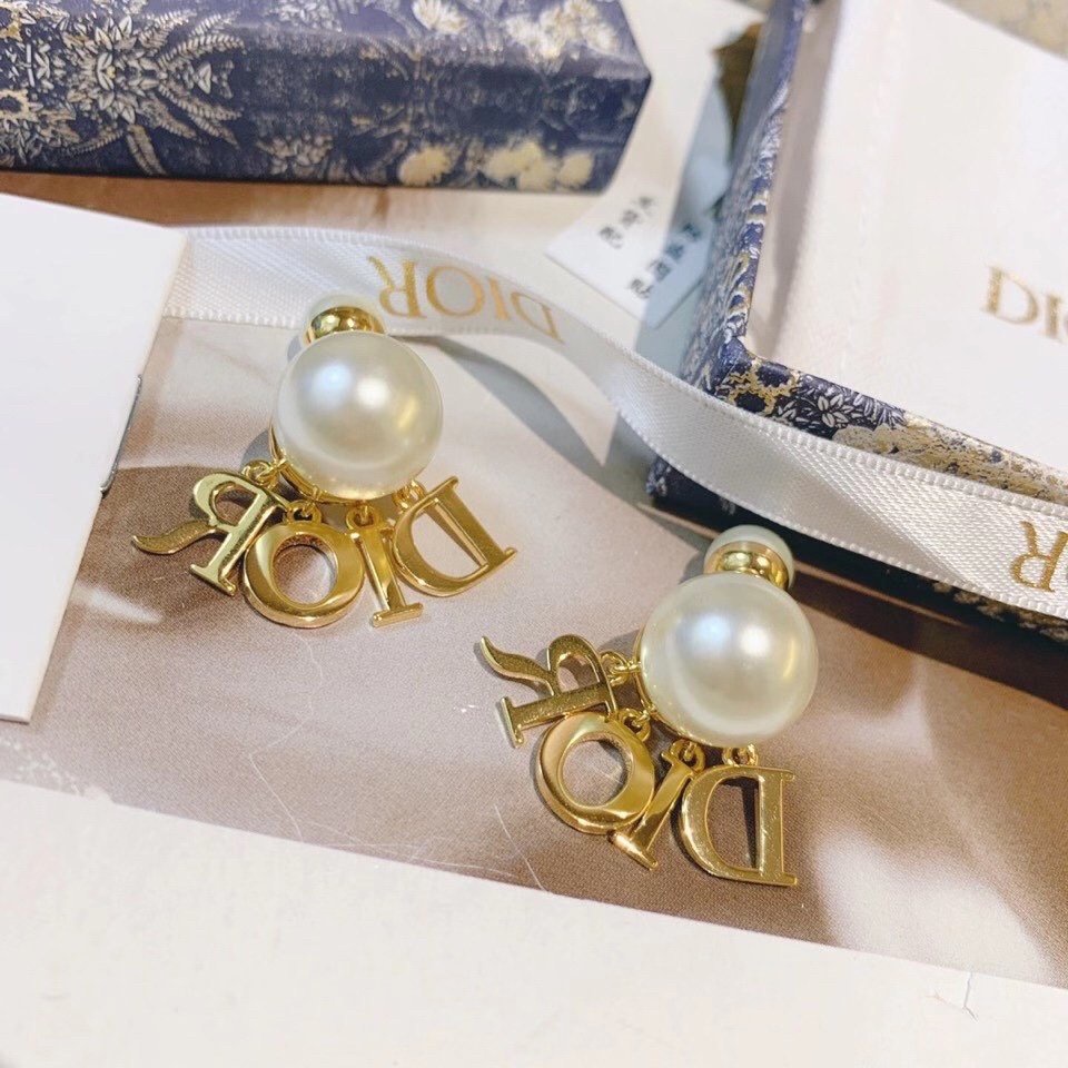 Khuyên Tai Tròn Khắc Chữ Dior Bằng Thép Titanium Thời Trang Cho Nữ