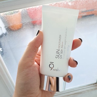 Kem Chống Nắng 9Wishes Từ Gạo Dưỡng Ẩm, Làm Dịu Da 9 Wishes Sun Moisturizer 50ml