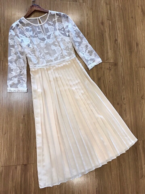 Đầm midi voan ren TOPSHOP