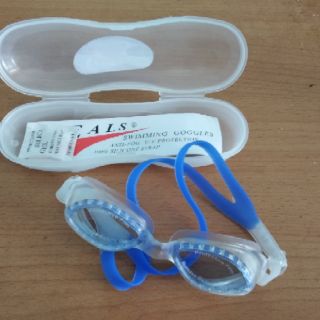 Mắt kính bơi em bé Seals 3110