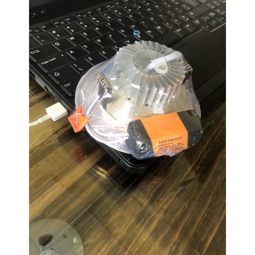 [ GIÁ SỈ] Đèn LED âm trần ĐẾ NHÔM ĐÚC 🍀 BẢO HÀNH 24 THÁNG🍀 Đèn downlight, đèn Downlight đổi màu 3W, 5W, 7W, 9W | BigBuy360 - bigbuy360.vn