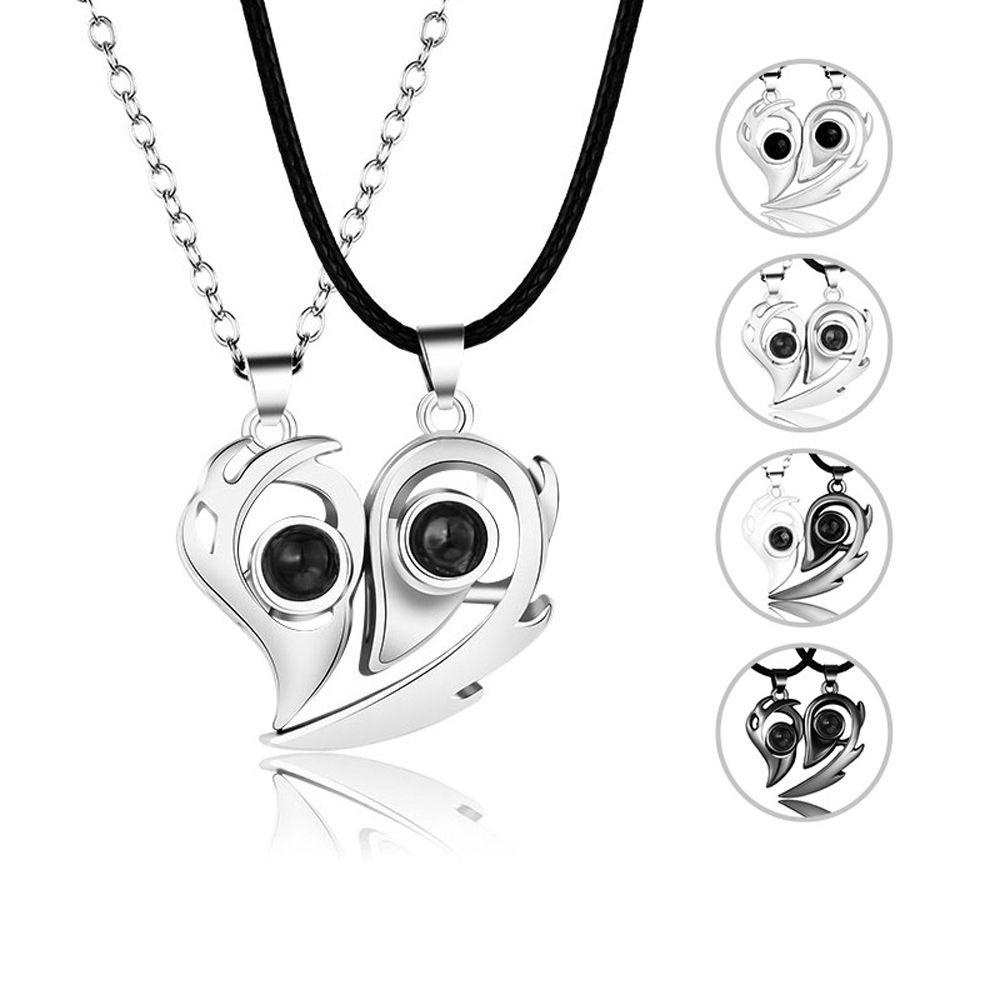 Vòng cổ Mặt Trái Tim Khắc Chữ I Love You Bằng 100 Ngôn Ngữ