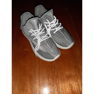 GIày YZ dây phản quang màu xám đậm