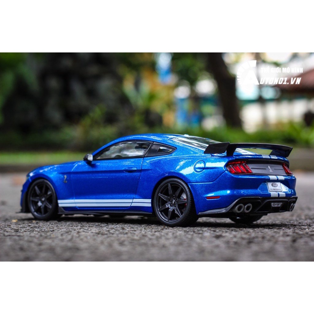 MÔ HÌNH XE FORD MUSTANG SHELBY COBRA GT500 BLUE 1:18 MAISTO 7030