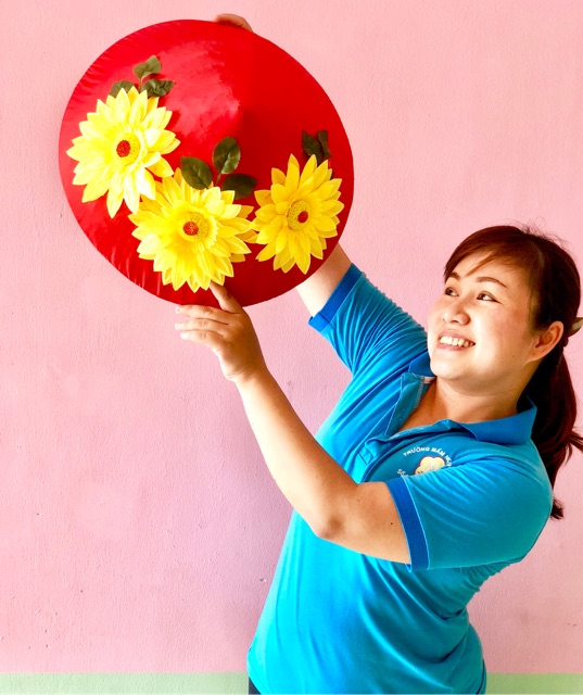 Nón lá hoa bao gồm nón và bao nón