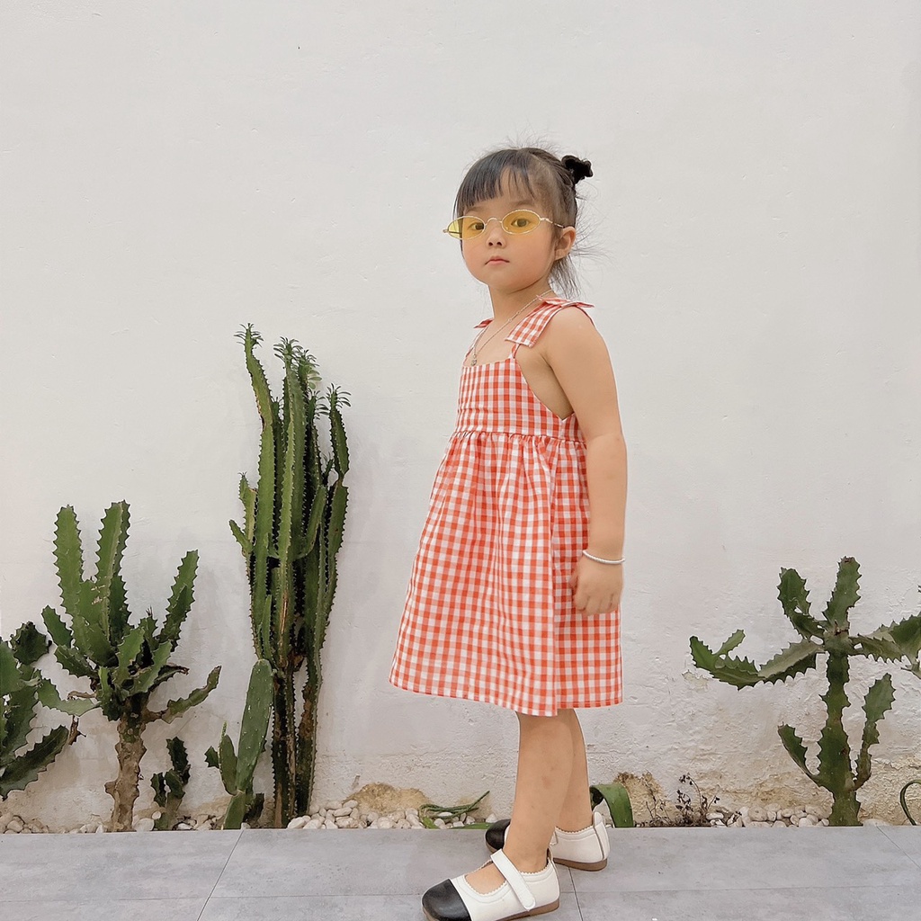 VAY55 - Váy bé gái, Váy xòe 2 dây, chất đũi thô, váy kẻ màu cam cho bé từ 10-20kg