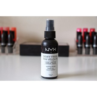 Xịt Giữ Trang Điểm NYX MATTE FINISH