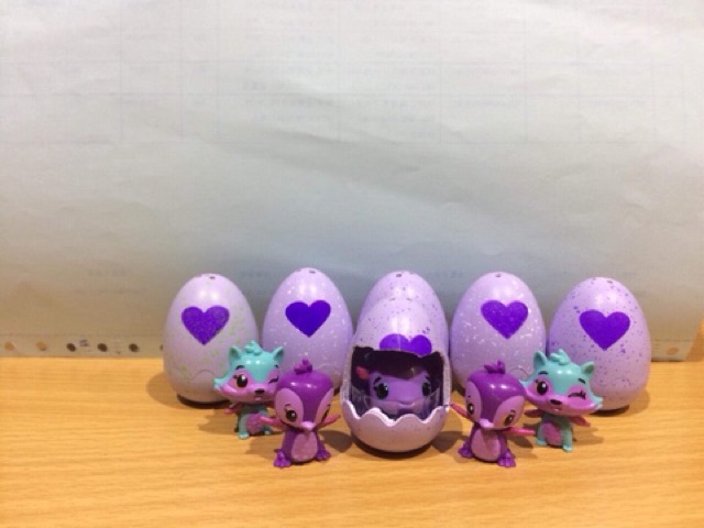 Trứng hatchimals
