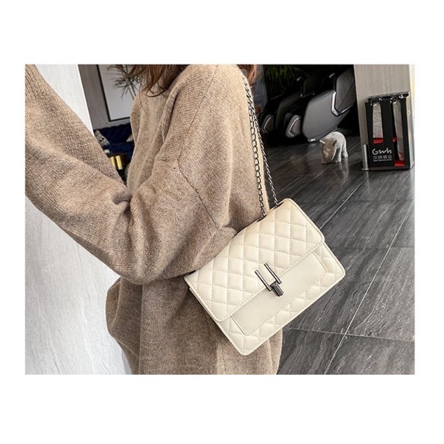 Túi xách đeo chéo nữ đẹp, chất liệu da mềm đẹp, form túi chuẩn phù hợp đi chơi, đi làm, dạo phố TX027