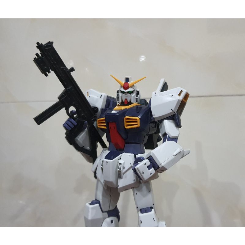 Mô hình tỉ lệ 1/6 modern weapons Walther MPL phù hợp với MG 1/100, PG 1/60 và figure 1/6