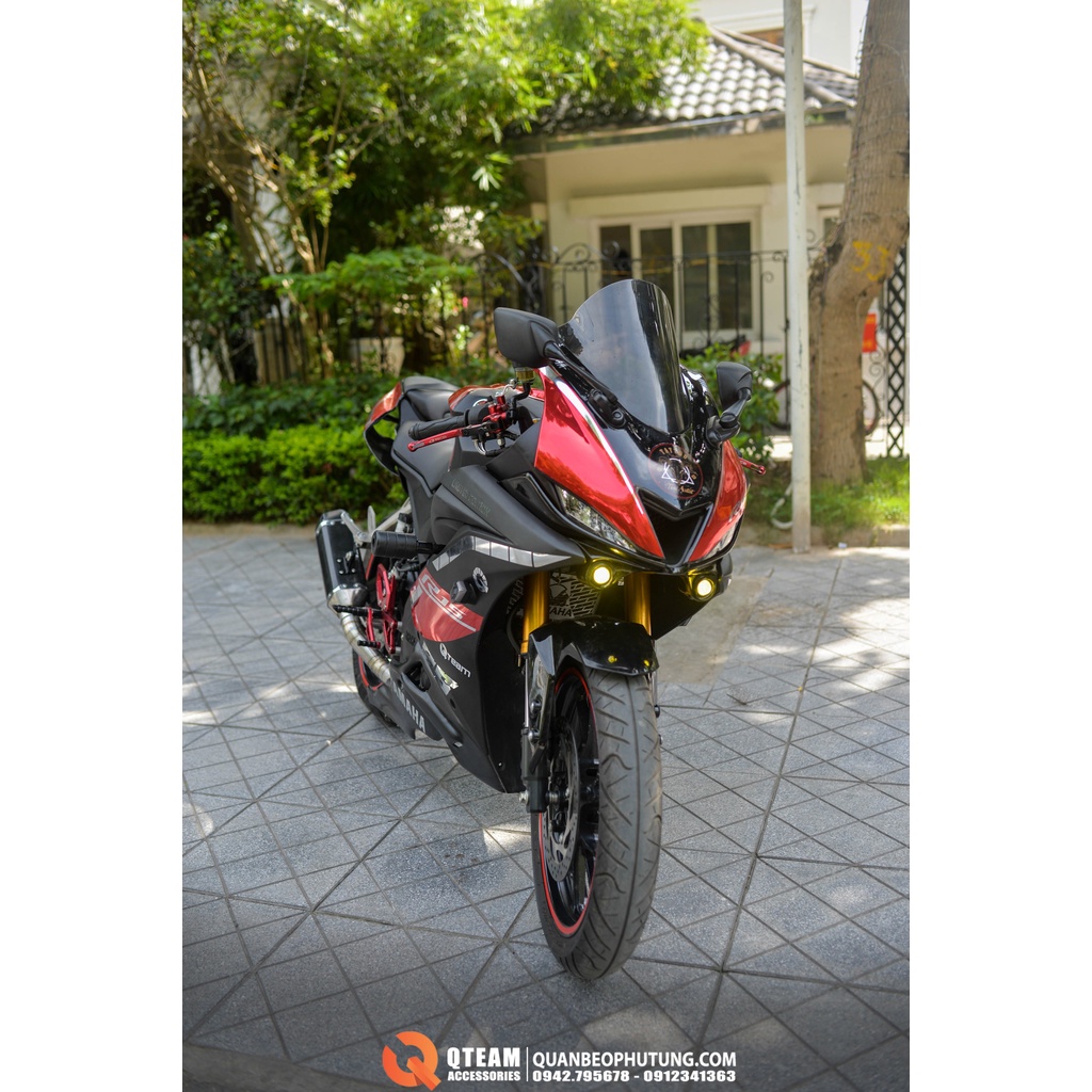 Ốp đầu Yamaha R6 độ cho Yamaha R15 V3 Nhựa ABS cực đẹp. Chất liệu nhựa ABS Hàng Thailand cực kì đẹp và chắc chắn.