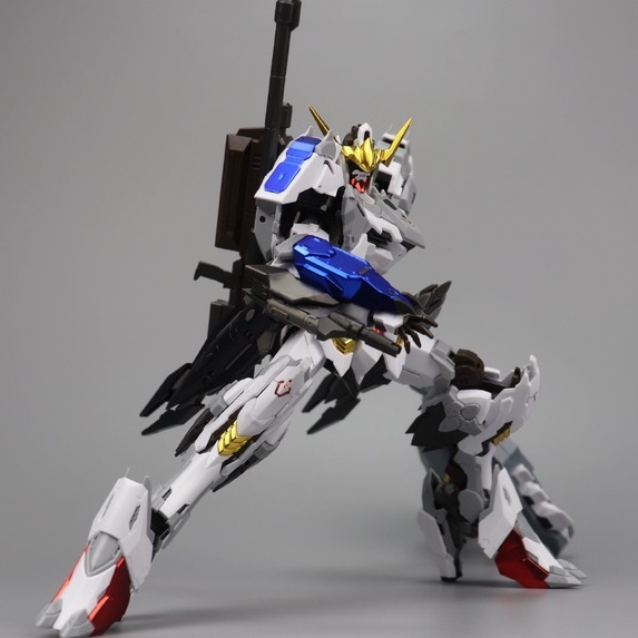 Mô hình lắp ráp MG 8818 Barbatos