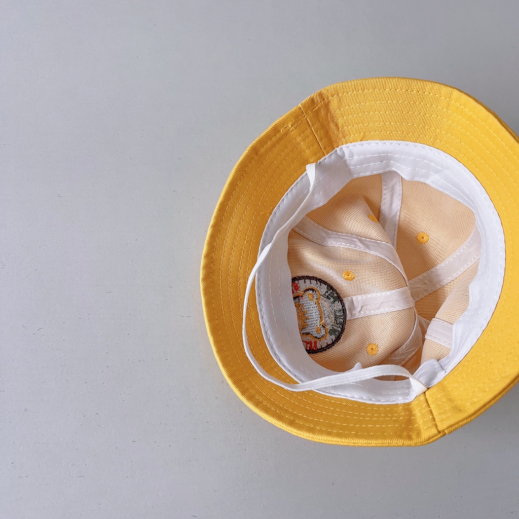 Nón tai bèo vành rộng màu trơn thêu hình gấu dễ thương chống nắng cho trẻ em