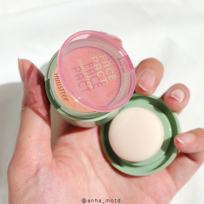 Phấn phủ innisfree Vintage Filter Blur Pact