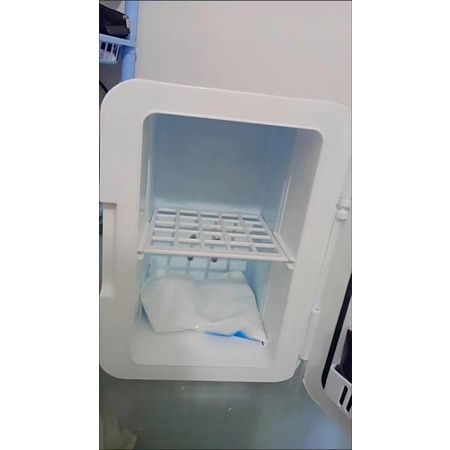 Tủ lạnh mini 8 lít Frestec