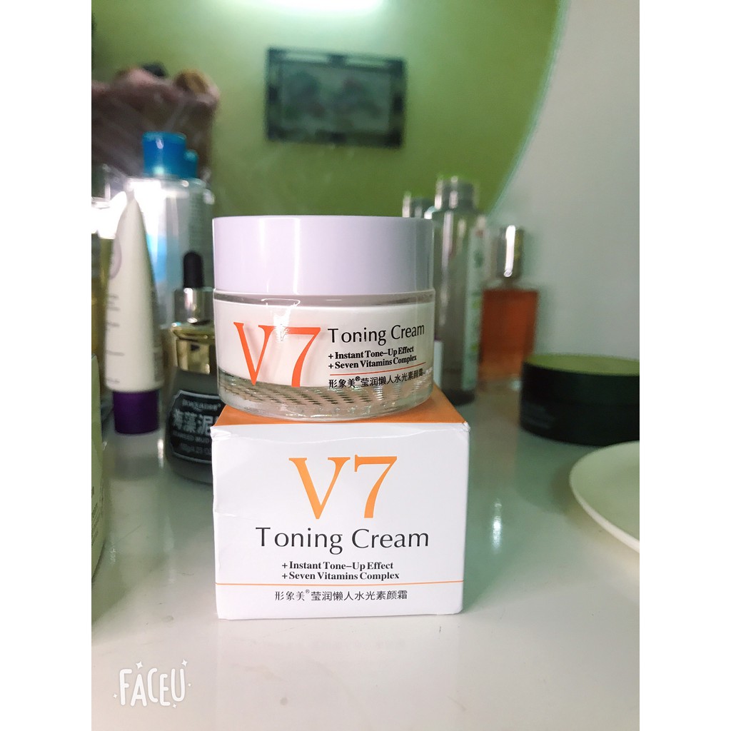 Kem dưỡng ẩm dưỡng trắng da cấp ẩm nước ngày đêm V7 IMAGES nội địa Trung | BigBuy360 - bigbuy360.vn