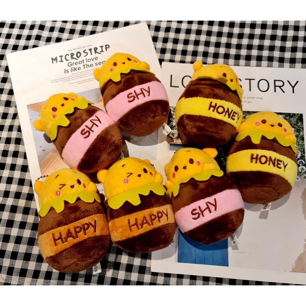 Móc khoá gấu bông Winnie the Pooh hũ mật cảm xúc 8cm BooBooBear