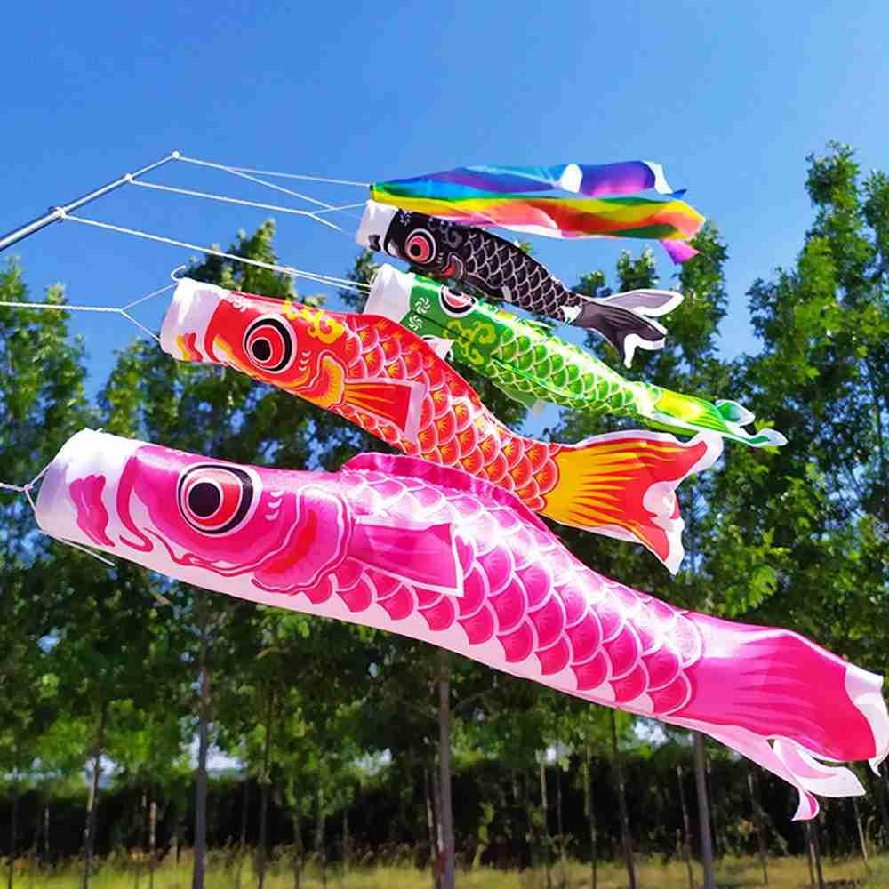Cờ Treo Trang Trí Hình Cá Koi Sáng Tạo