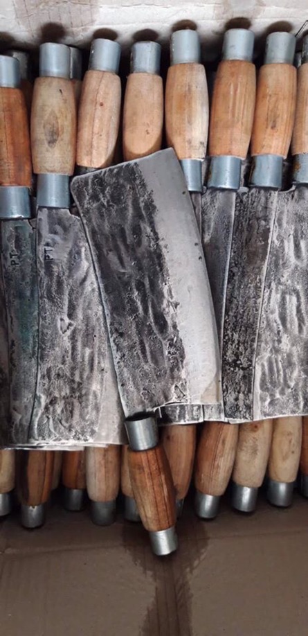 DAO CHẶT GÀ, VỊT, XƯƠNG LÀM TỪ NHÍP Ô TÔ SIÊU BỀN CỦA NGƯỜI H’MONG (700gr)