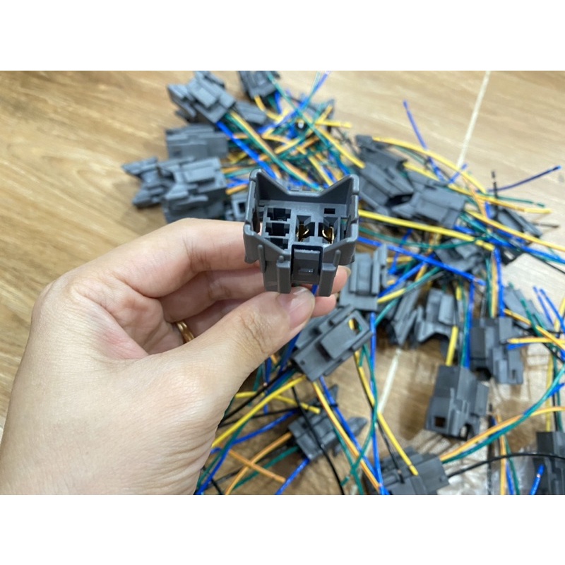 Nhựa relay 4 chân 5 chân bấm sẵn dây điện