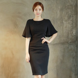 Đầm ôm tay loe rủ cho người béo mập