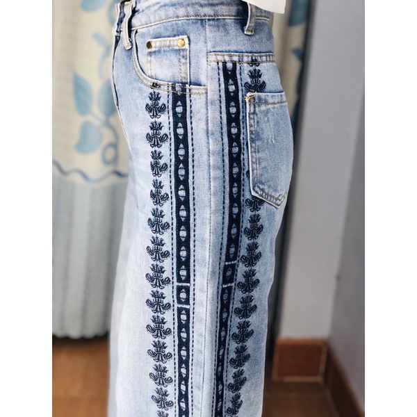 Quần jeans